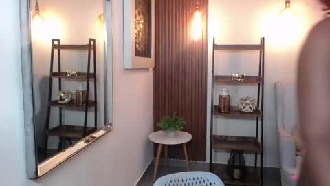 Coral online show from 28, 11, 2025