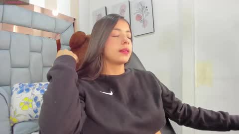 Coral online show from 23, 11, 2025