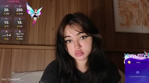 Snapshot of coralie20 chatting on 8, 4, 2026 coralie20 online show from 8, 4, 2026
