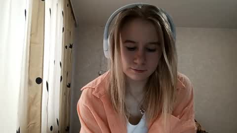 Snapshot of coraliepenick chatting on 31, 5, 2026 Niki online show from 31, 5, 2026