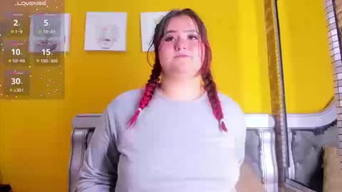 Snapshot of coraline_fox2 chatting on 12, 9, 2025 coraline online show from 12, 9, 2025