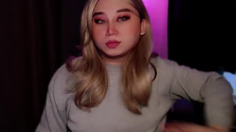 Snapshot of corefinder_xx chatting on 6, 11, 2025 corefinder_xx online show from 6, 11, 2025