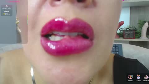 cortney tayler online show from 23, 10, 2025