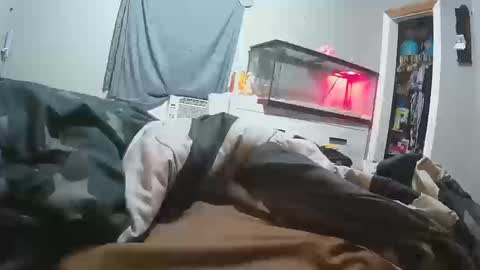 Snapshot of corynkayla23 chatting on 10, 10, 2025 corynkayla23 online show from 10, 10, 2025