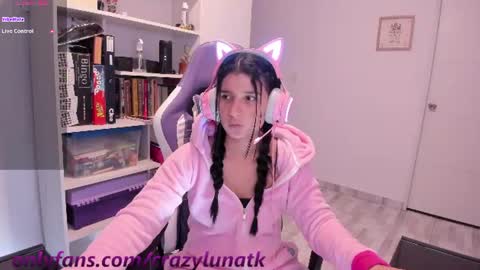 Snapshot of cositarika__ chatting on 12, 7, 2026 Lunita online show from 12, 7, 2026