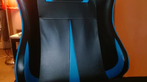 cosmicjones88 online show from 4, 1, 2025