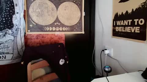 Barry online show from 28, 2, 2025