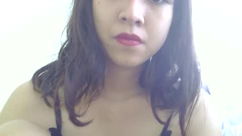 Snapshot of cottoncandygirl9898 chatting on 3, 11, 2025 Liz Gwyneth Charlota online show from 3, 11, 2025