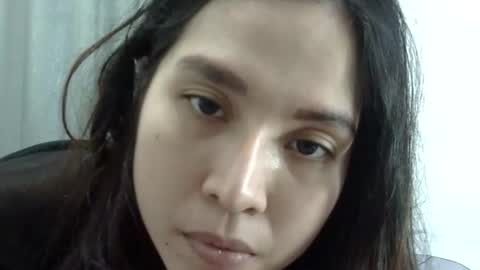 Liz Gwyneth Charlota online show from 19, 4, 2026