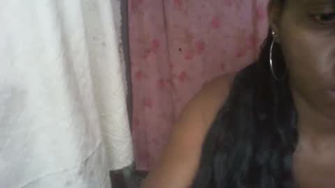 couleur_vanille online show from 27, 2, 2025
