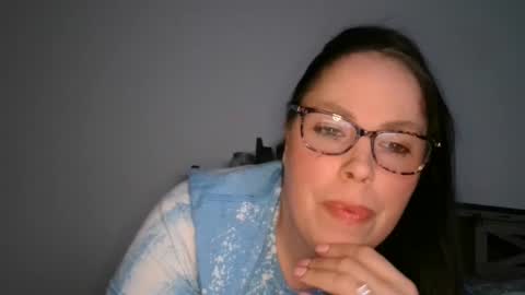 Fallen Angel 21 online show from 23, 1, 2025