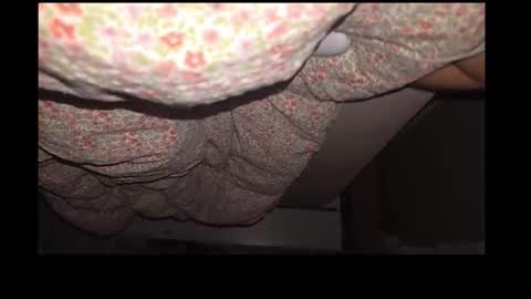 couple3845 online show from 19, 10, 2025