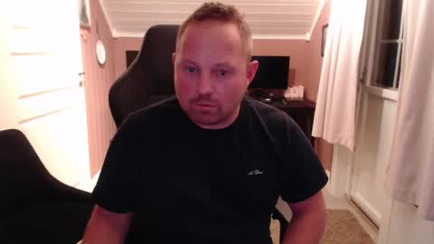 couple3845 online show from 30, 10, 2025