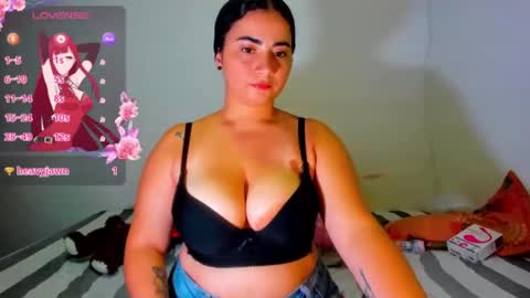 Snapshot of couple_dirtshow chatting on 14, 9, 2025 couple_dirtshow online show from 14, 9, 2025