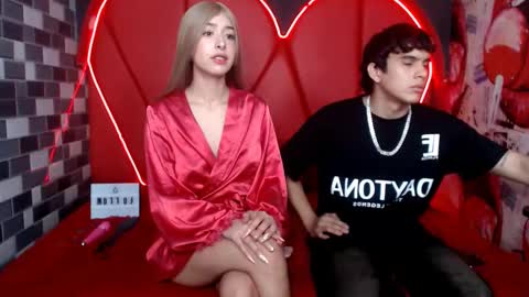 MIA LIZ AND SAM online show from 7, 10, 2025