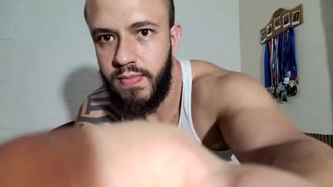 Snapshot of couplehot1515 chatting on 16, 11, 2025 couplehot1515 online show from 16, 11, 2025