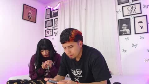 Juli and Liam online show from 5, 12, 2024