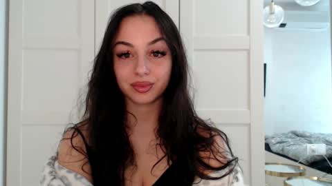 Snapshot of courtney_lux chatting on 19, 2, 2026 Courtney online show from 19, 2, 2026