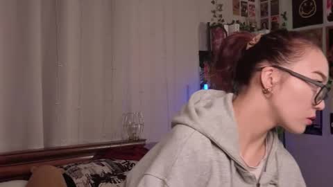 Yuna online show from 16, 12, 2025