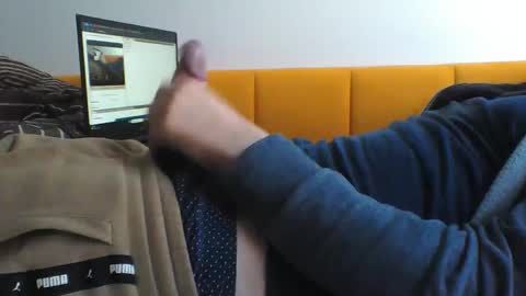 cowardly_lion88 online show from 18, 12, 2024