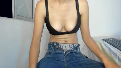 Marce  Online 1pm - 7pm gmt-5 online show from 19, 12, 2025