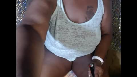 Snapshot of coykinks chatting on 2, 4, 2026 Ebony Euphoria online show from 2, 4, 2026