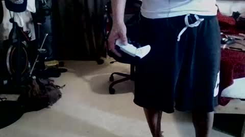 Snapshot of crazy4feetmanic chatting on 19, 4, 2026 drbucknaked online show from 19, 4, 2026