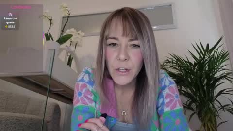 Stacy 2pm to 6pm mon-fri 3 CAT online show from 6, 6, 2026