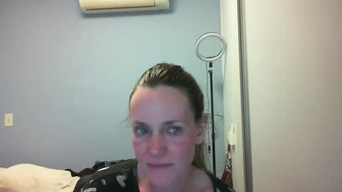 Anny online show from 27, 10, 2025