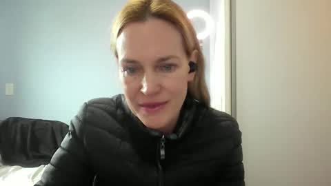 Snapshot of crazyanny chatting on 29, 5, 2026 Anny online show from 29, 5, 2026
