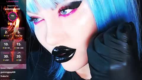 Roxy online show from 5, 6, 2026
