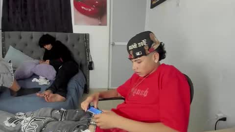 crazzy_master1 online show from 6, 4, 2026