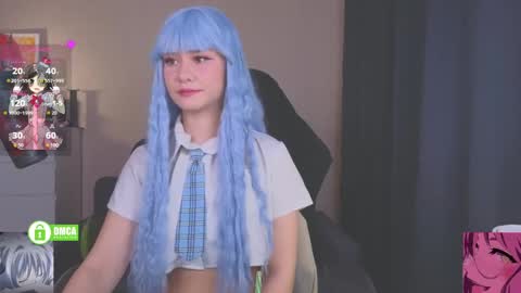 Snapshot of creammeow chatting on 28, 4, 2026 Alina online show from 28, 4, 2026