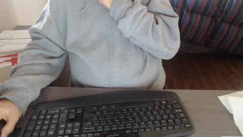 Creamormilk online show from 16, 9, 2025