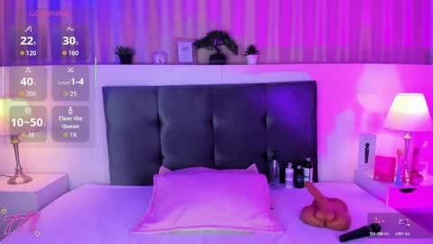 Snapshot of creamy_angelo chatting on 22, 4, 2026 creamy_angelo online show from 22, 4, 2026