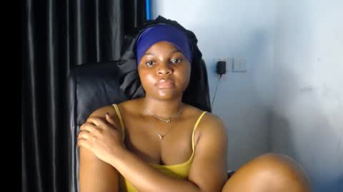 Snapshot of creamy_juicypussy chatting on 13, 9, 2025 Lady jasmine online show from 13, 9, 2025