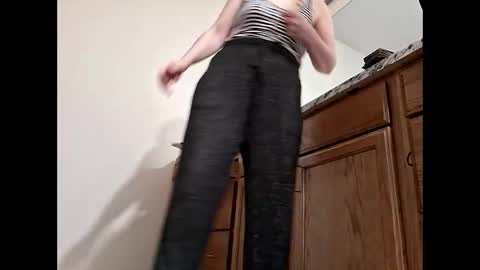 creamydilf11 online show from 19, 11, 2025