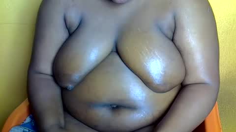 Snapshot of creamyposh1 chatting on 27, 6, 2026 creamyposh1 online show from 27, 6, 2026