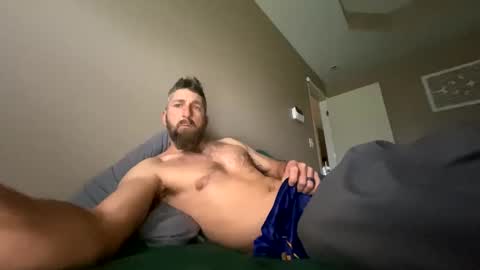 Creeksidecouple online show from 10, 4, 2026