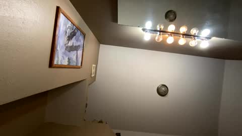 Creeksidecouple online show from 26, 4, 2026