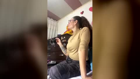 crespavale online show from 19, 3, 2026