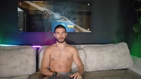 CRHISTIAN online show from 12, 4, 2026