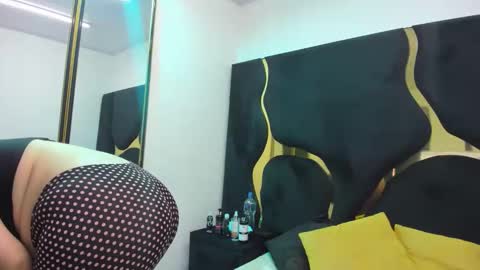 Snapshot of criistaal__ chatting on 7, 3, 2026 Criistaal online show from 7, 3, 2026