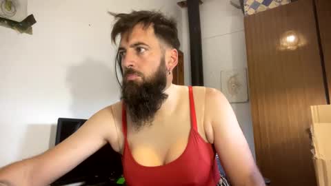 Snapshot of crisbearded chatting on 2, 11, 2025 Eldelabarba online show from 2, 11, 2025