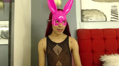 Cris Evanz online show from 5, 1, 2025