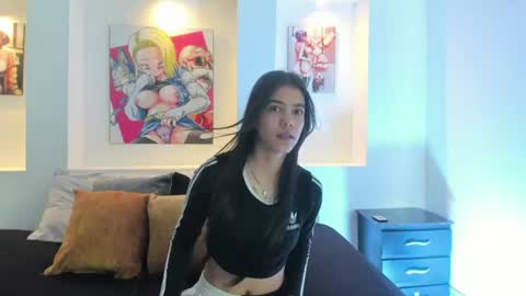 Snapshot of crisle_11 chatting on 15, 6, 2026 Cris online show from 15, 6, 2026