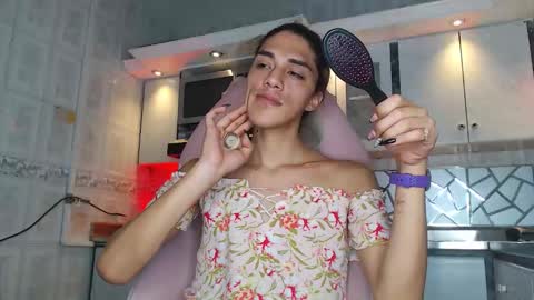 Snapshot of crisozzz chatting on 26, 3, 2026 Cristina Onazis online show from 26, 3, 2026
