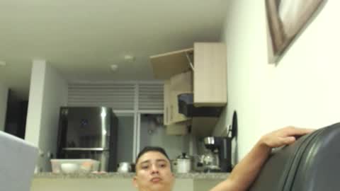 cristal beautiful online show from 28, 1, 2025