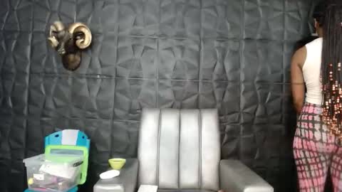 Hanna  online show from 12, 9, 2025