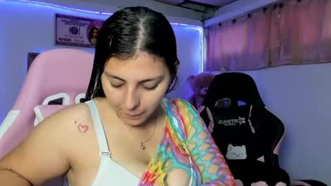 Snapshot of cristal_smith20 chatting on 27, 6, 2026 cristal_smith20 online show from 27, 6, 2026